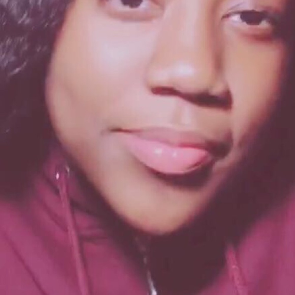 Meet your Posher, Leann